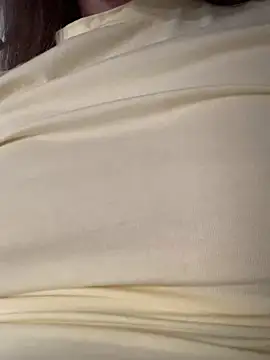 MiaBlossom online show from 10/04/25, 06:28