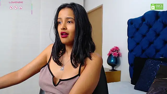 Lili666  online show from 04/09/26, 06:19