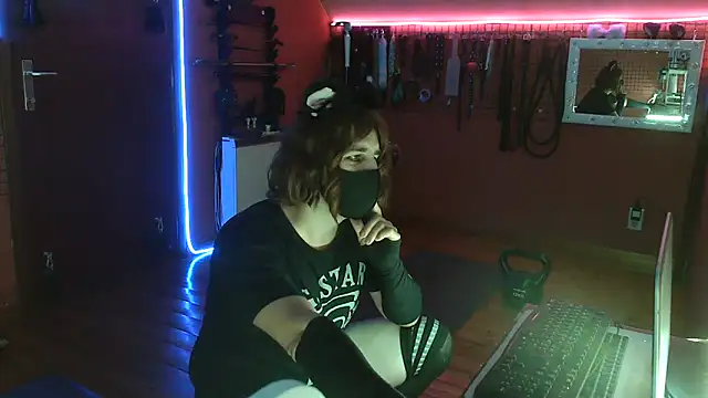 Ginny-the-bdsm-nympho online show from 05/31/26, 05:09