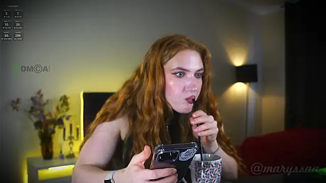 maryssaa  online show from 09/21/25, 08:16