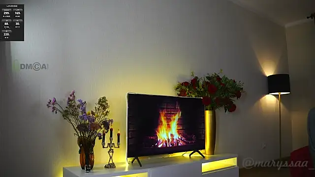 maryssaa  online show from 11/26/25, 05:03