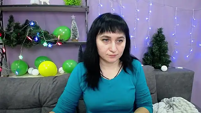 NinaFlawlees online show from 01/10/25, 02:04