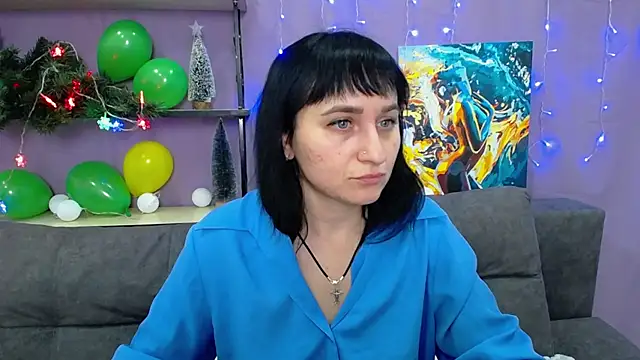 NinaFlawlees online show from 01/11/25, 05:41