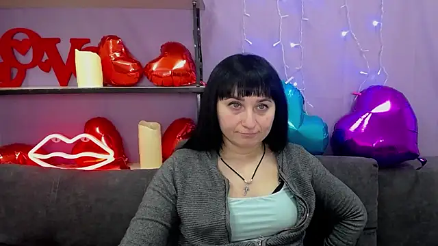 NinaFlawlees online show from 03/01/25, 01:11