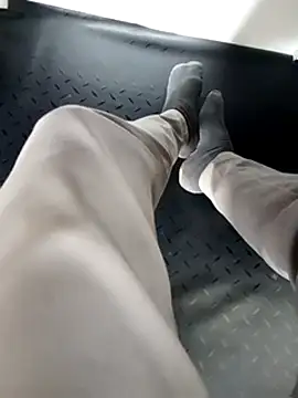 robinsan1010 online show from 03/10/25, 10:04