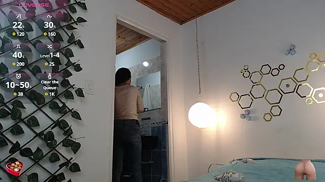 Snapshot of adriscute chatting on 03/12/25, 01:47 adriscute online show from 03/12/25, 01:47