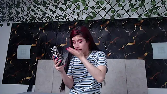 Snapshot of adriscute chatting on 05/08/26, 03:45 adriscute online show from 05/08/26, 03:45