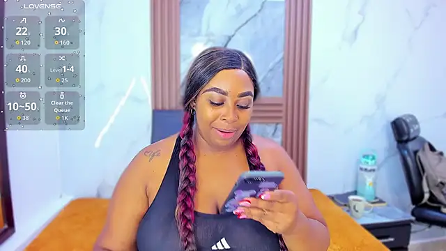 Snapshot of HannyMansonh chatting on 11/02/25, 03:20 HannyMansonh online show from 11/02/25, 03:20