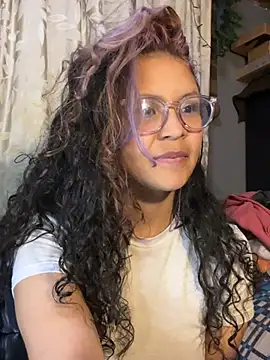 Snapshot of Hathorlove chatting on 01/28/25, 12:26 Hathorlove online show from 01/28/25, 12:26