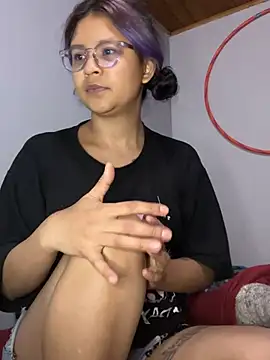 Snapshot of Hathorlove chatting on 03/13/25, 07:31 Hathorlove online show from 03/13/25, 07:31