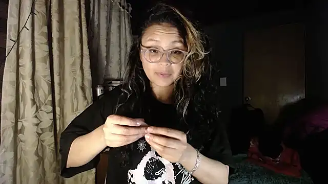 Snapshot of Hathorlove chatting on 11/03/25, 07:53 Hathorlove online show from 11/03/25, 07:53