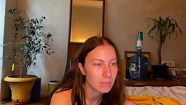 Snapshot of elfess chatting on 09/24/25, 10:40 elfess online show from 09/24/25, 10:40