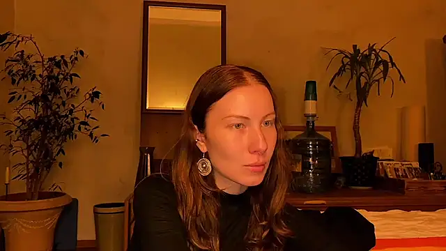 Snapshot of elfess chatting on 09/25/25, 07:39 elfess online show from 09/25/25, 07:39