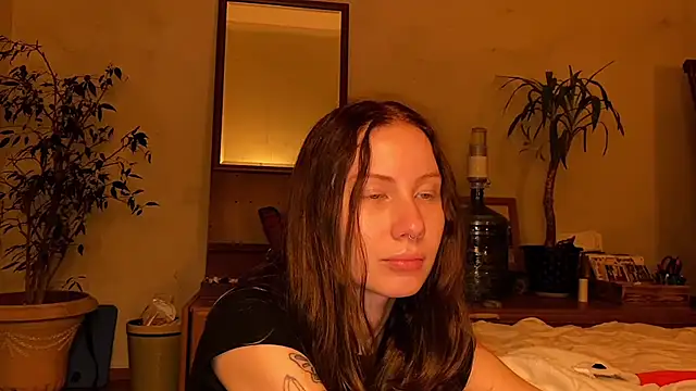 Snapshot of elfess chatting on 10/07/25, 07:33 elfess online show from 10/07/25, 07:33