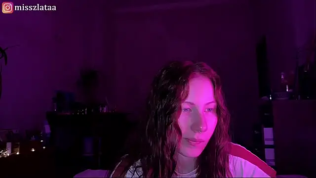 Snapshot of elfess chatting on 12/03/25, 06:50 elfess online show from 12/03/25, 06:50