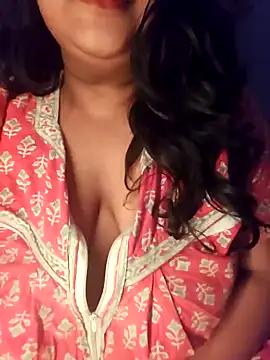 Snapshot of sassy_horny chatting on 12/21/24, 02:30 sassy horny online show from 12/21/24, 02:30