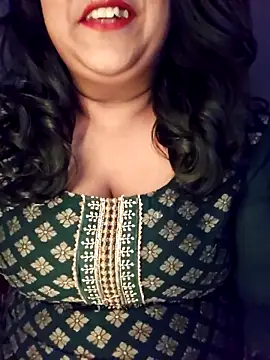 Snapshot of sassy_horny chatting on 03/21/25, 10:50 sassy horny online show from 03/21/25, 10:50