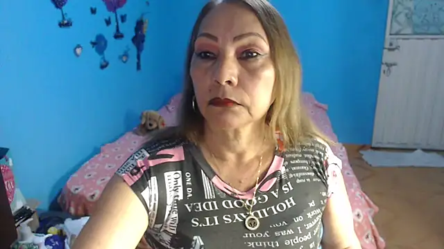 Snapshot of milfeddy_ chatting on 12/05/24, 12:19 milfeddy online show from 12/05/24, 12:19