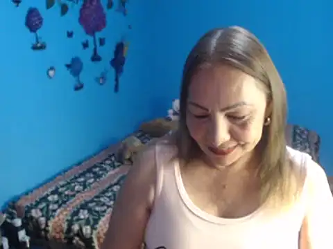 Snapshot of milfeddy_ chatting on 01/18/25, 09:02 milfeddy online show from 01/18/25, 09:02