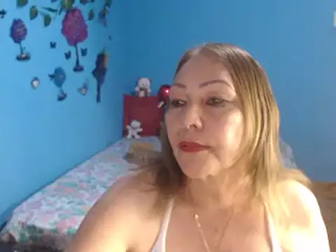 Snapshot of milfeddy_ chatting on 01/25/25, 12:06 milfeddy online show from 01/25/25, 12:06