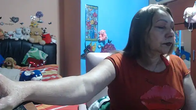 Snapshot of milfeddy_ chatting on 03/18/25, 09:10 milfeddy online show from 03/18/25, 09:10