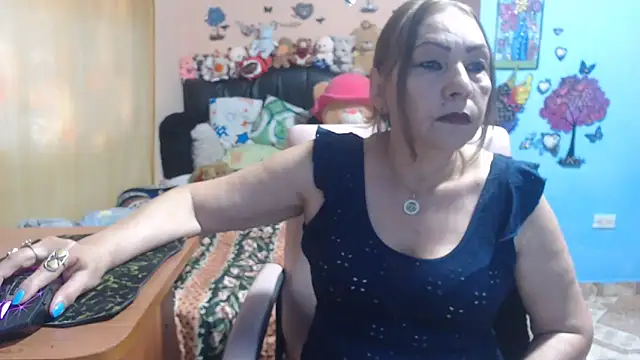 Snapshot of milfeddy_ chatting on 04/21/26, 09:06 milfeddy online show from 04/21/26, 09:06
