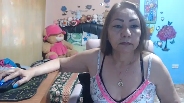 Snapshot of milfeddy_ chatting on 04/26/26, 11:52 milfeddy online show from 04/26/26, 11:52