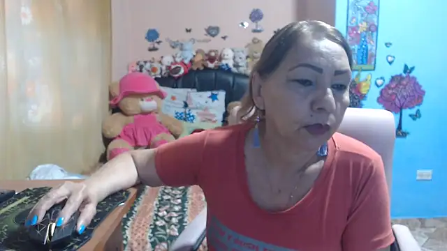 Snapshot of milfeddy_ chatting on 04/27/26, 12:03 milfeddy online show from 04/27/26, 12:03