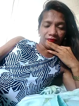 SofiaLibreTs online show from 12/17/25, 07:47