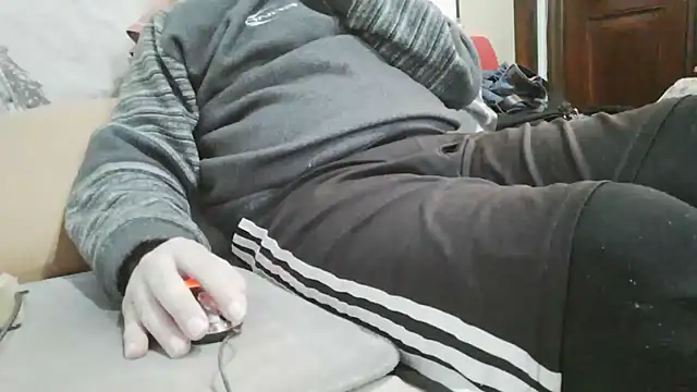 messi syssy online show from 05/19/26, 03:07
