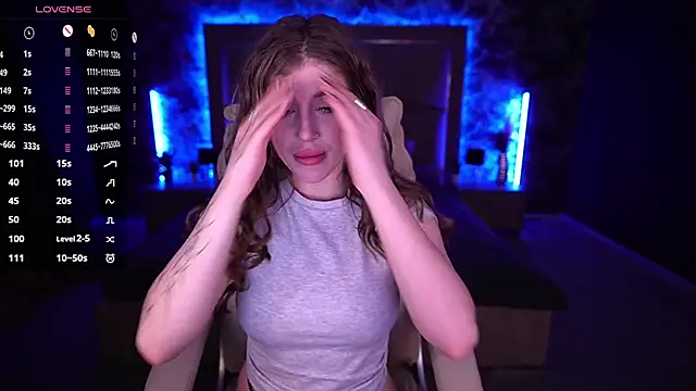 Snapshot of PenellopaRaw chatting on 02/23/25, 09:48 PenellopaRaw online show from 02/23/25, 09:48