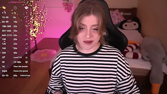 PenellopaRaw online show from 04/01/26, 04:04