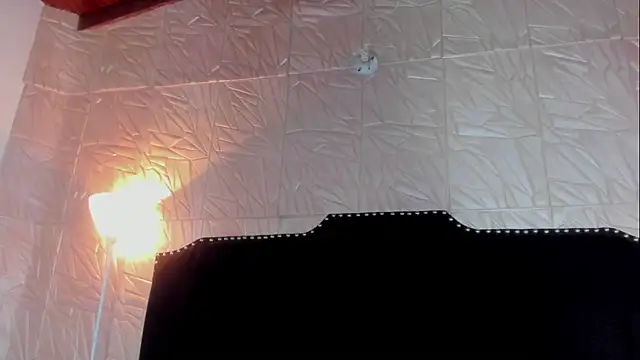 JennyRouse01 online show from 11/12/25, 11:10