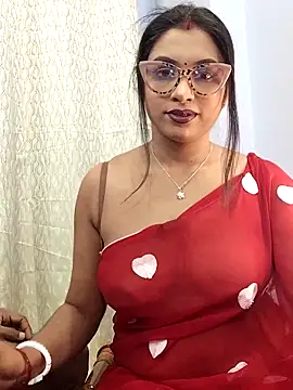 Queen Dolly online show from 01/17/26, 05:27