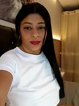 Lashmy111 online show from 10/05/25, 05:28