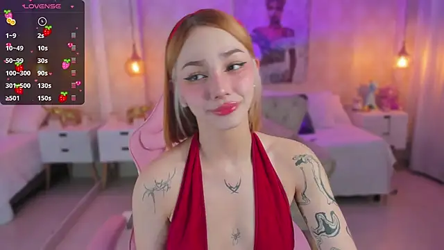 Snapshot of LITTLE-VIVI chatting on 12/14/24, 03:29 LITTLE-VIVI online show from 12/14/24, 03:29