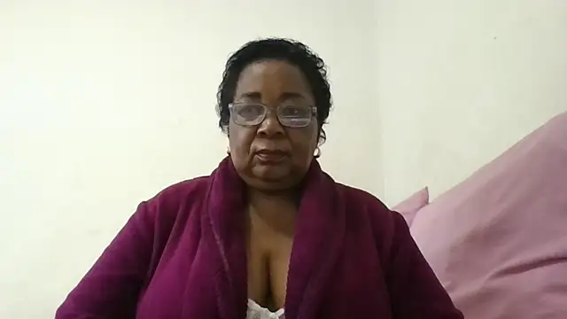Snapshot of KinkyRicoSaisyours chatting on 04/24/26, 11:45 KinkyRicoSaisyours online show from 04/24/26, 11:45