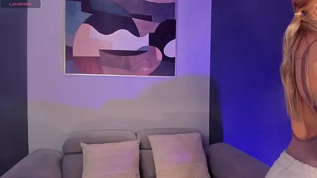 EveBensonX online show from 11/02/25, 05:59