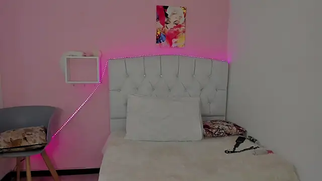 18candys online show from 02/20/26, 10:21