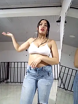 Sofia 888 online show from 11/05/25, 02:33