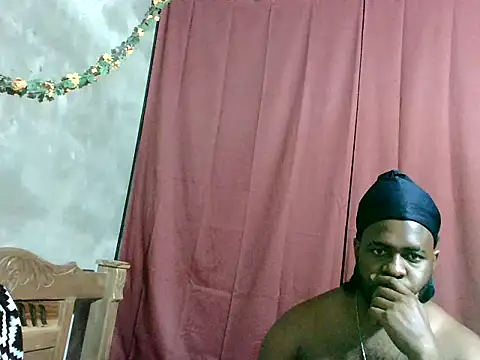 2ocmaxi online show from 04/05/26, 04:20