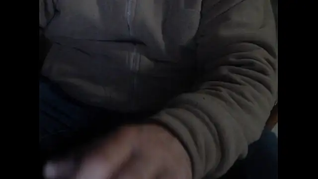 masculine bear daddy online show from 12/29/24, 06:05