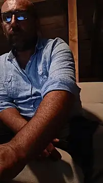 masculine bear daddy online show from 06/26/26, 07:29