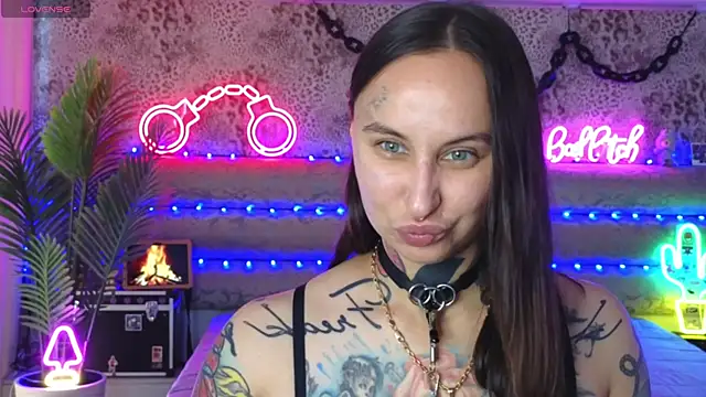 Cool Freak  online show from 07/26/26, 10:22
