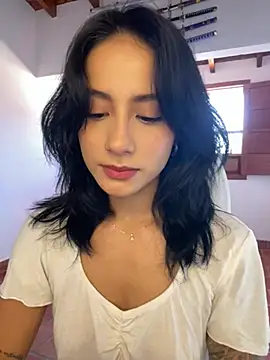 Ale Lewis online show from 02/28/26, 02:07