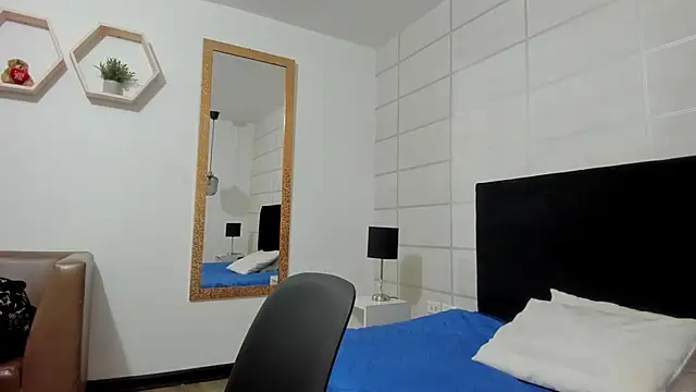 NanaRott online show from 02/18/26, 07:21