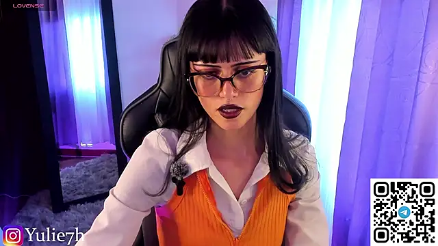 Snapshot of _Jessy_Moon_ chatting on 05/09/26, 09:31 Jessy Moon online show from 05/09/26, 09:31