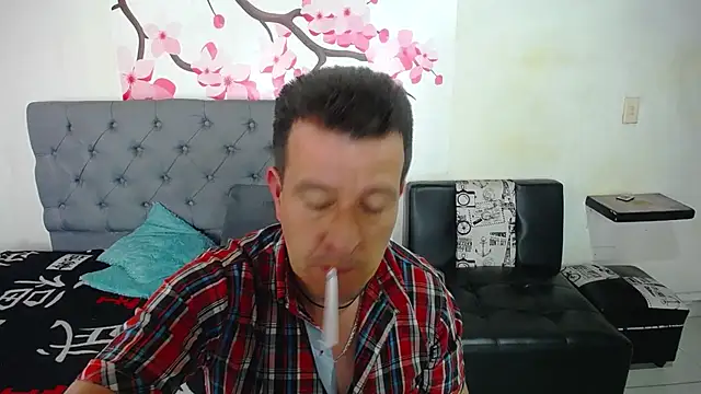 Snapshot of amaya_627 chatting on 01/07/25, 07:17 amaya 627 online show from 01/07/25, 07:17