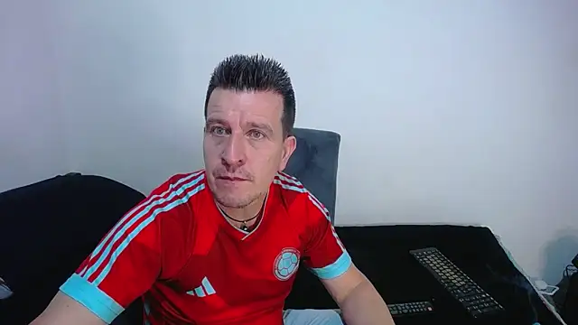 Snapshot of amaya_627 chatting on 02/04/25, 03:04 amaya 627 online show from 02/04/25, 03:04