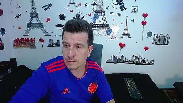 Snapshot of amaya_627 chatting on 02/11/25, 12:49 amaya 627 online show from 02/11/25, 12:49